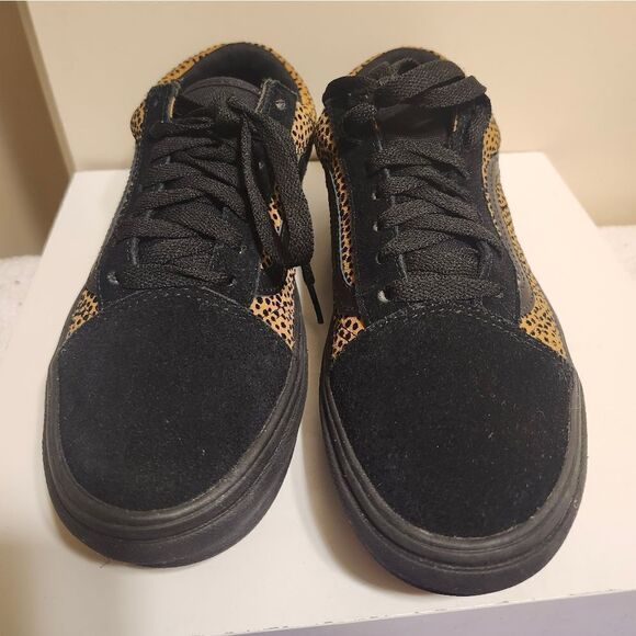 Vans "Comfycush" Old Skool Cheetah Black Suede Sneakers Womens Sz.7/37 Ret $135 - Picture 3 of 9